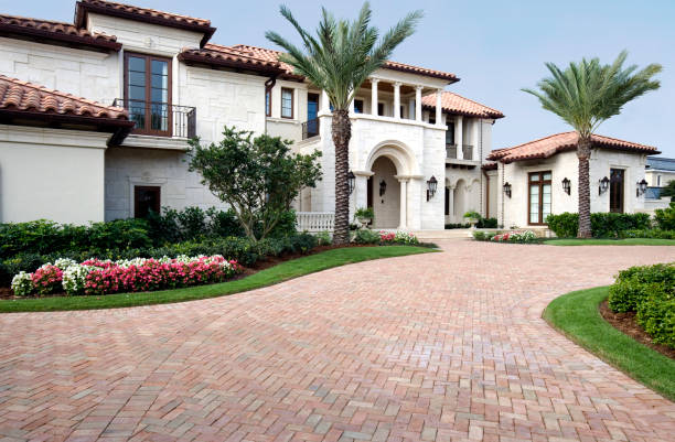 Best Driveway Paving Company  in Sawyerwood, OH